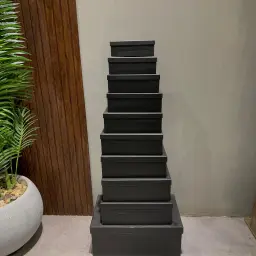 بوكسات كرتون اسود